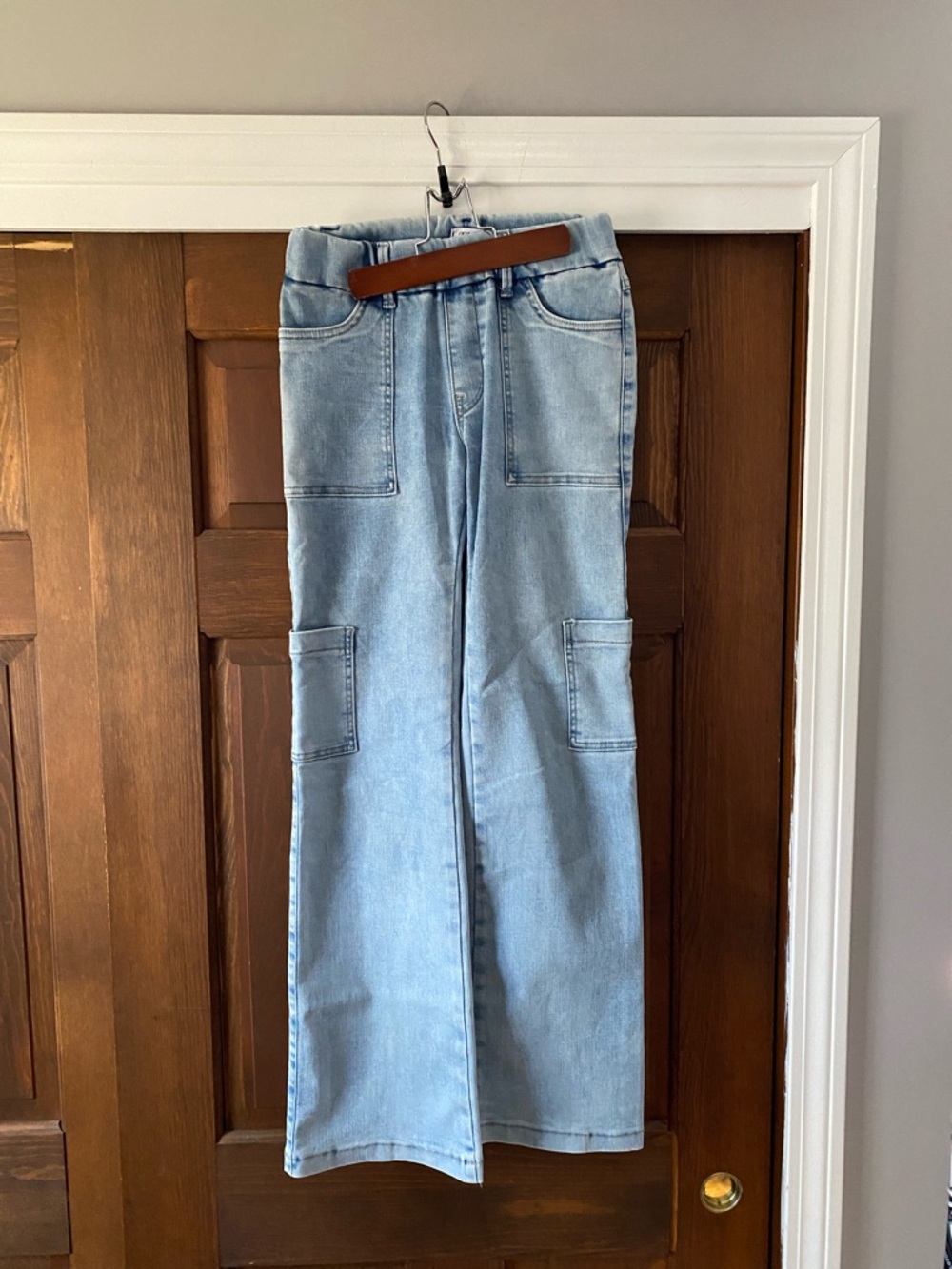 Bevy flogg rose cargo light wash Wide-Leg Utility Jeans 25